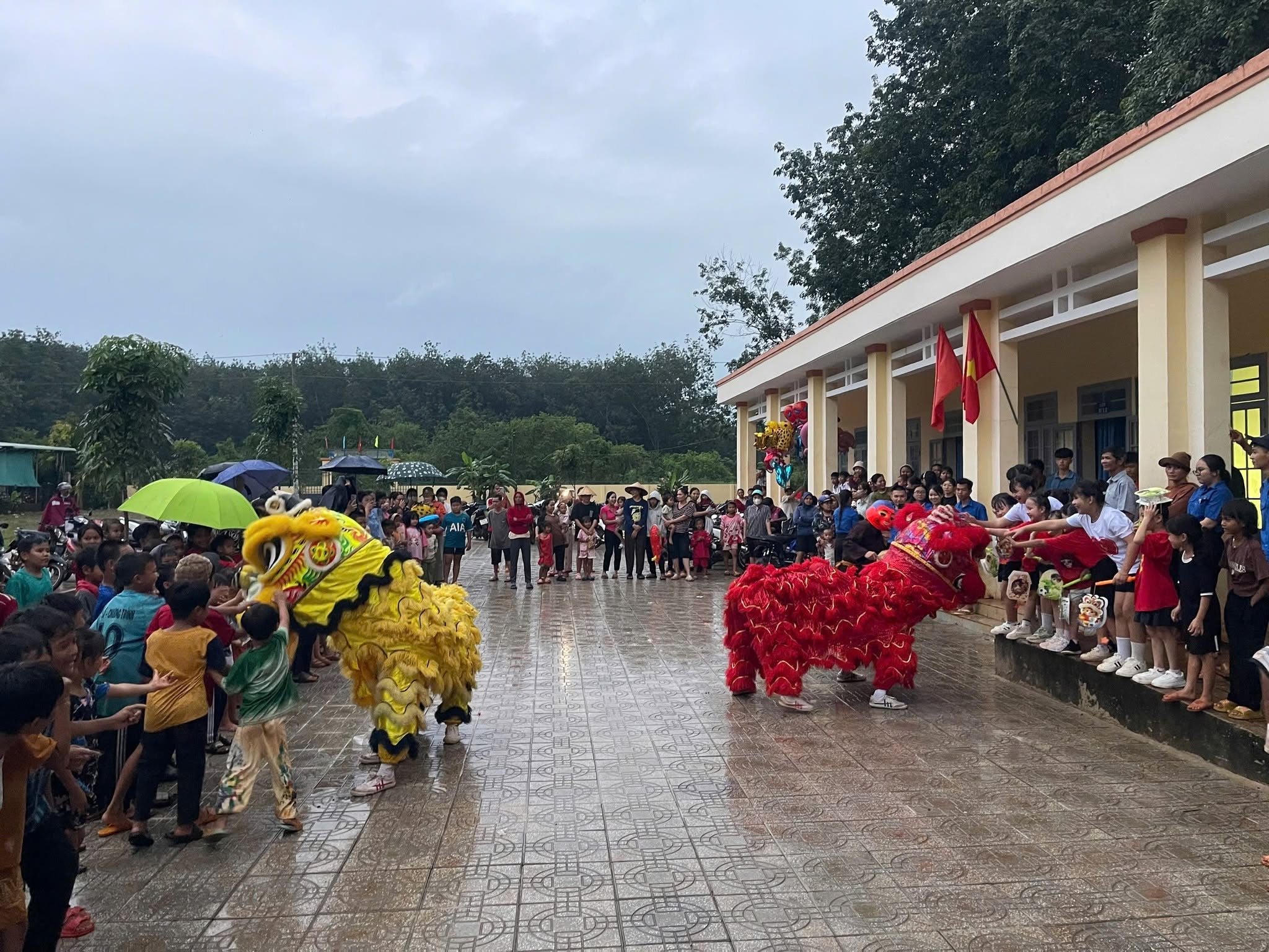 MƯA 2
